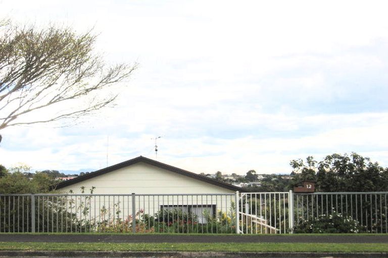 Photo of property in 12 Victory Street, Welcome Bay, Tauranga, 3112