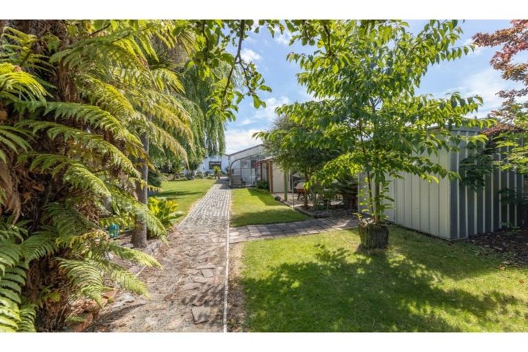 Photo of property in 23 Estuary Road, New Brighton, Christchurch, 8061