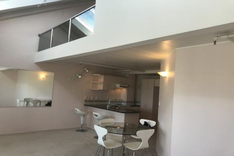 Photo of property in 4/15h Auburn Street, Takapuna, Auckland, 0622