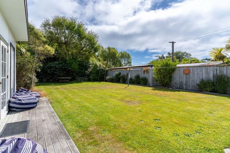 Photo of property in 33 Mihiwaka Road, Long Beach, Port Chalmers, 9081