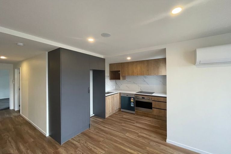Photo of property in 1/5g Dishys Road, Flat Bush, Auckland, 2019