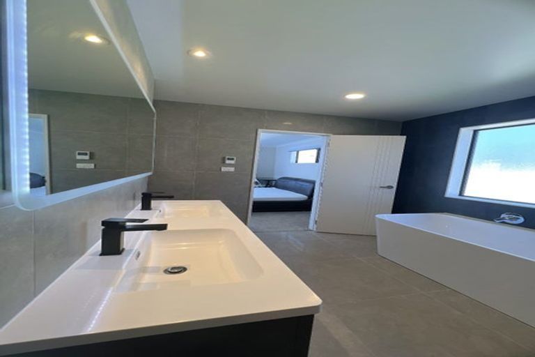 Photo of property in 58 Mettam Drive, Swanson, Auckland, 0614