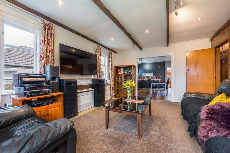 Photo of property in 7 Ngaio Street, Wainuiomata, Lower Hutt, 5014