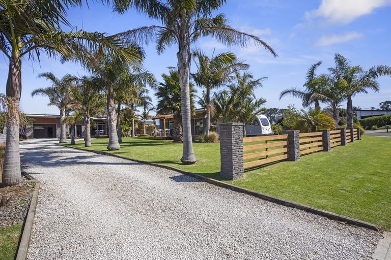 Photo of property in 108 Koutunui Road, Athenree, Katikati, 3177