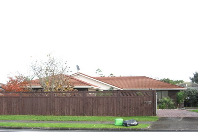 Photo of property in 299 Bucklands Beach Road, Bucklands Beach, Auckland, 2012