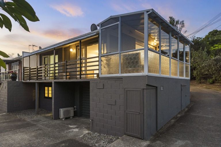 Photo of property in 1/420 Beach Road, Mairangi Bay, Auckland, 0630