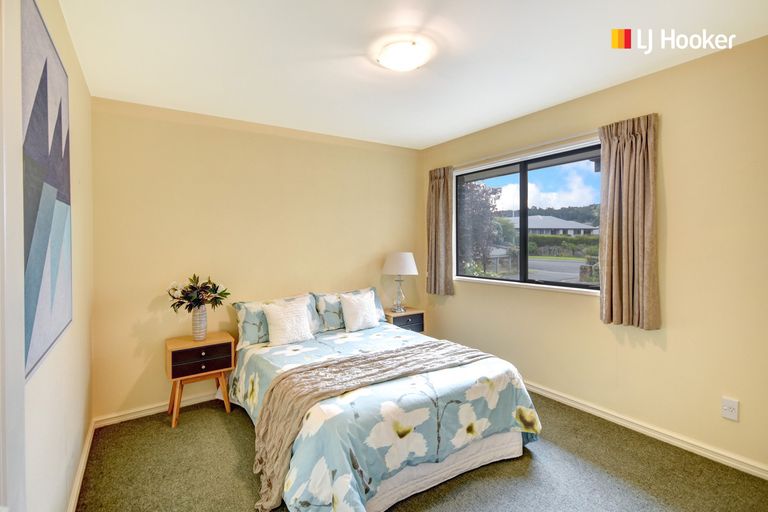 Photo of property in 18 Sunninghurst Drive, Fairfield, Dunedin, 9018