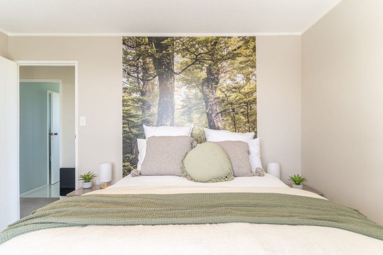 Photo of property in 65 Cunliffe Street, Churton Park, Wellington, 6037