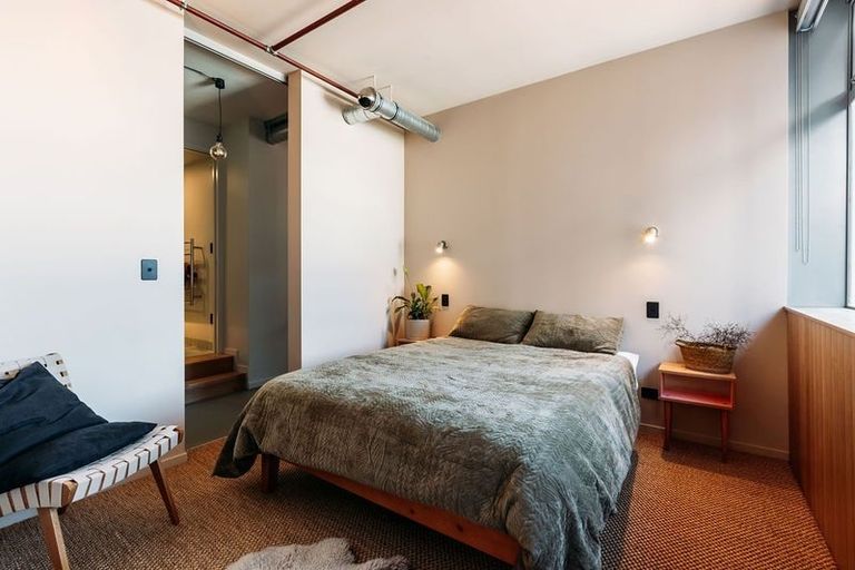 Photo of property in Rostrevor House, 130 Vivian Street, Te Aro, Wellington, 6011
