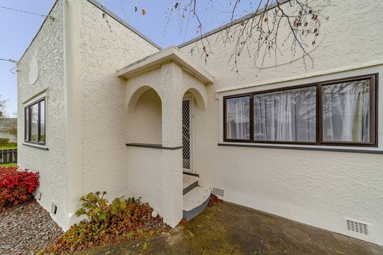 Photo of property in 12 Bell Street, Otane, 4202