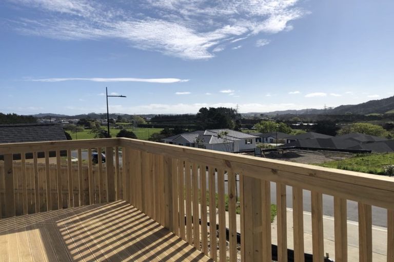 Photo of property in 78 Jeroboam Loop, Kumeu, 0810
