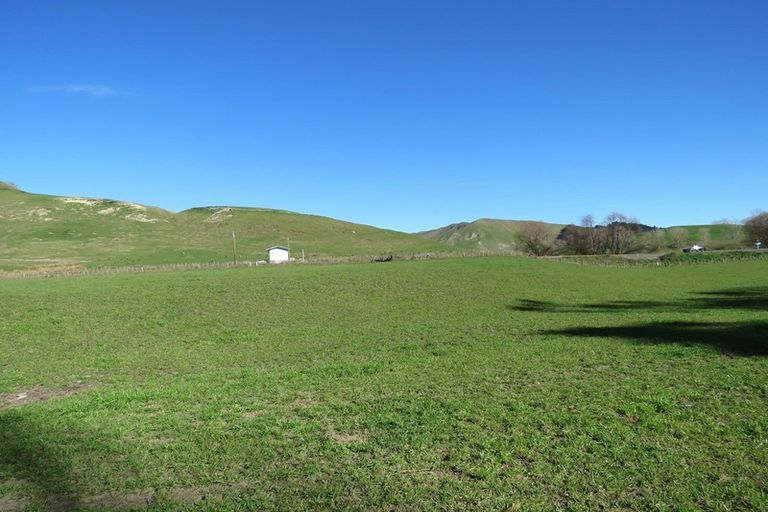 Photo of property in 957 Waimarama Road, Waimarama, Havelock North, 4294