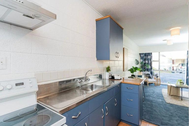 Photo of property in 29c West Street, West End, Palmerston North, 4412