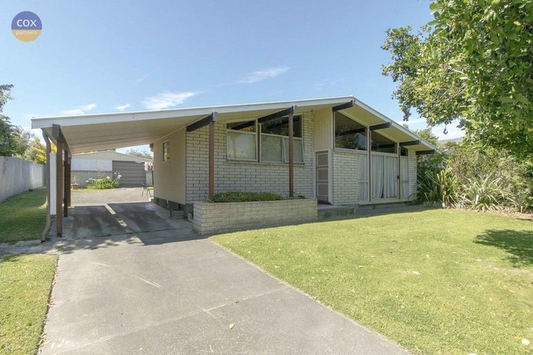 Photo of property in 17 Argyll Crescent, Tamatea, Napier, 4112