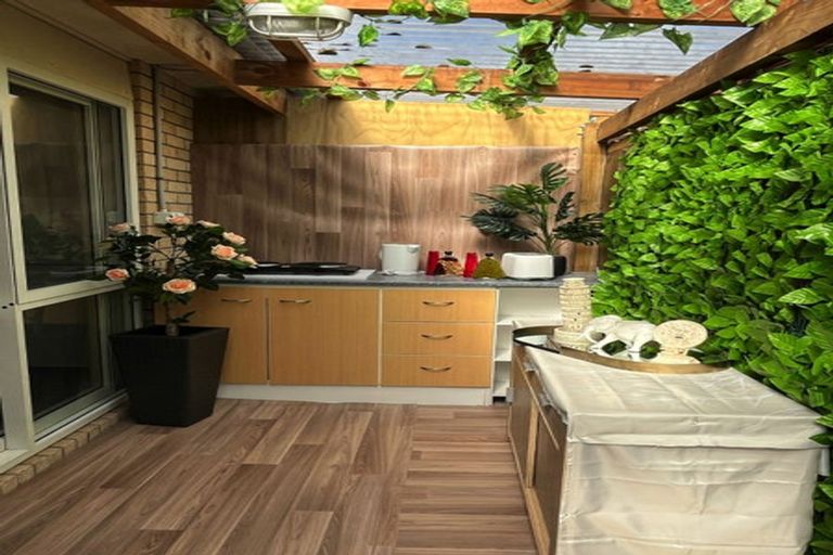 Photo of property in 25 Baltersan Drive, Flat Bush, Auckland, 2016