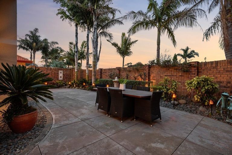 Photo of property in 96 Sovereign Drive, Papamoa Beach, Papamoa, 3118