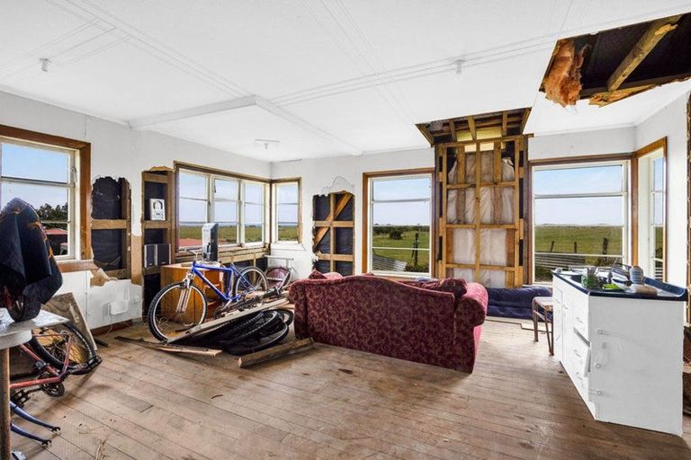 Photo of property in 62 Victoria Street, Patea, 4520