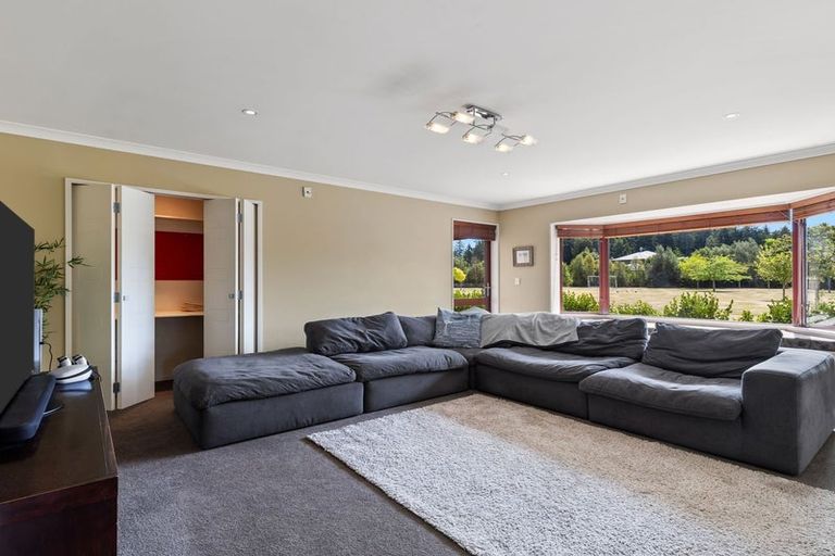 Photo of property in 10 Mchugh Crescent, Darfield, 7510