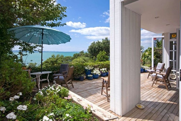 Photo of property in 2/58 Clovelly Road, Bucklands Beach, Auckland, 2012