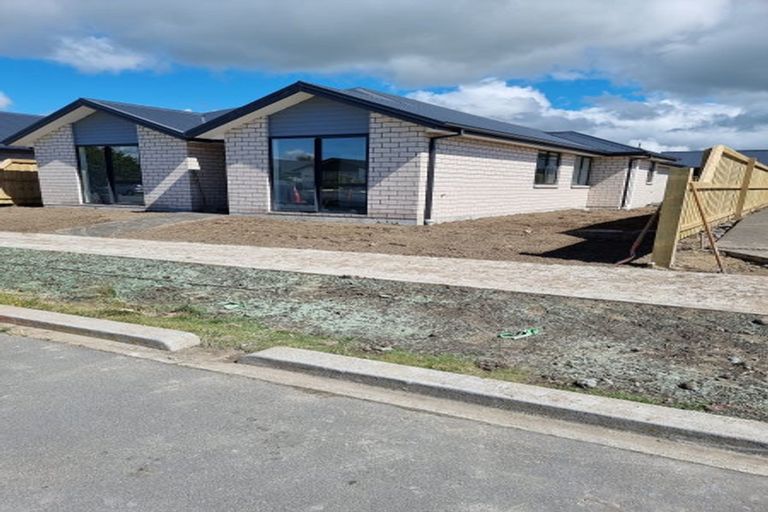 Photo of property in 35 Gossett Lane, Pegasus, 7612