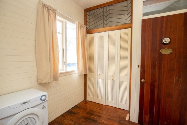 Photo of property in 36 Kerepehi Town Road, Kerepehi, Paeroa, 3671