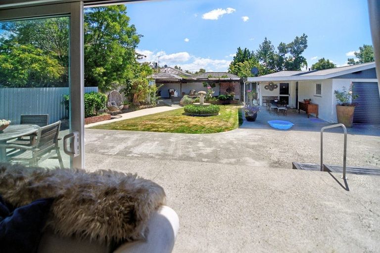 Photo of property in 1 Newall Place, Solway, Masterton, 5810