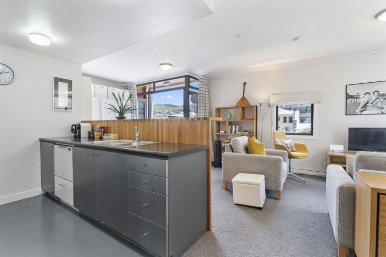 Photo of property in Hannahs Corner, 33/8 Leeds Street, Te Aro, Wellington, 6011