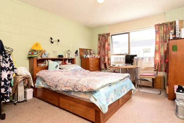 Photo of property in 1/875 Heaphy Terrace, Claudelands, Hamilton, 3214