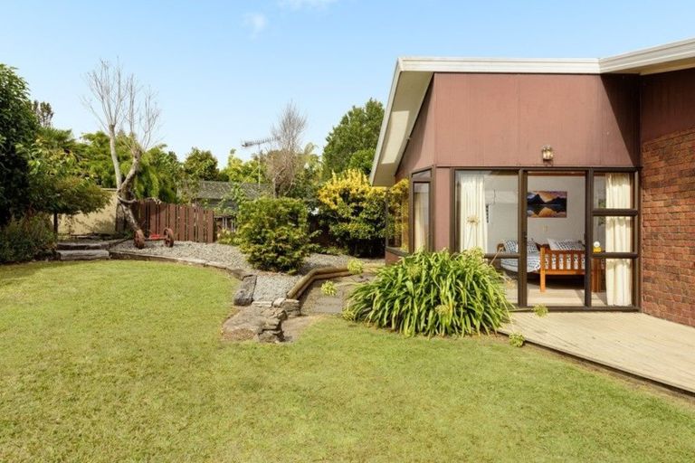 Photo of property in 20 Saunders Place, Te Puke, 3119