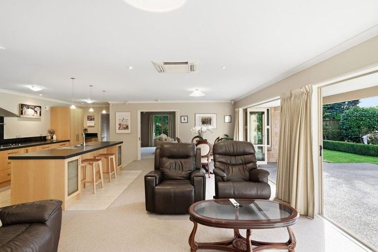 Photo of property in 10 Derby Close, Prebbleton, 7604