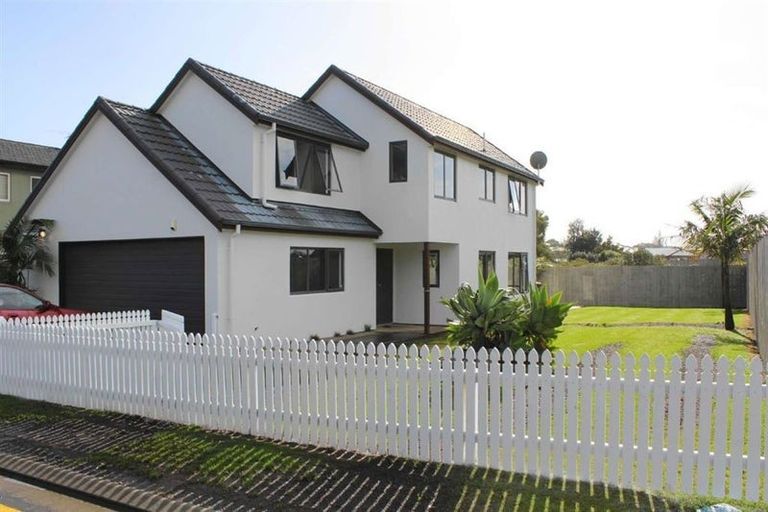 Photo of property in 29 Opawa Crescent, Favona, Auckland, 2024