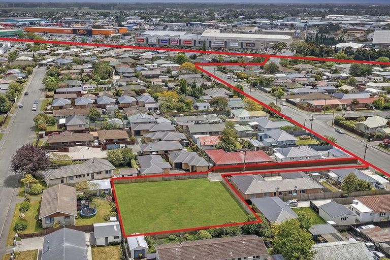 Photo of property in 32b Neill Street, Hornby, Christchurch, 8042