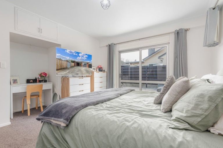 Photo of property in 108 Buick Crescent, Awapuni, Palmerston North, 4412