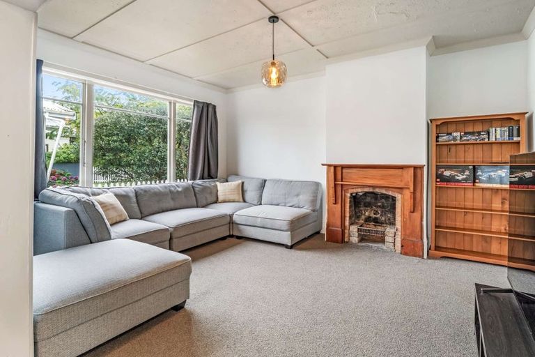 Photo of property in 42 Seddon Street, Aramoho, Whanganui, 4500