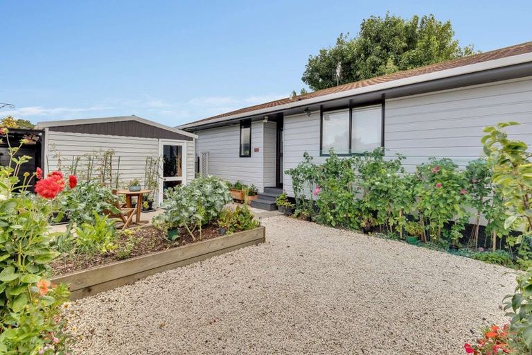 Photo of property in 6 Mercury Street, Milson, Palmerston North, 4414