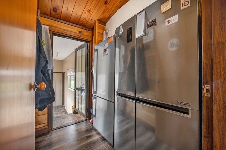 Photo of property in 11 Warwick Road, Stratford, 4332