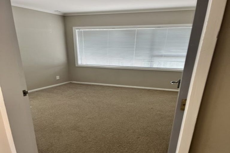 Photo of property in 27 Spinnaker Drive, Whitby, Porirua, 5024
