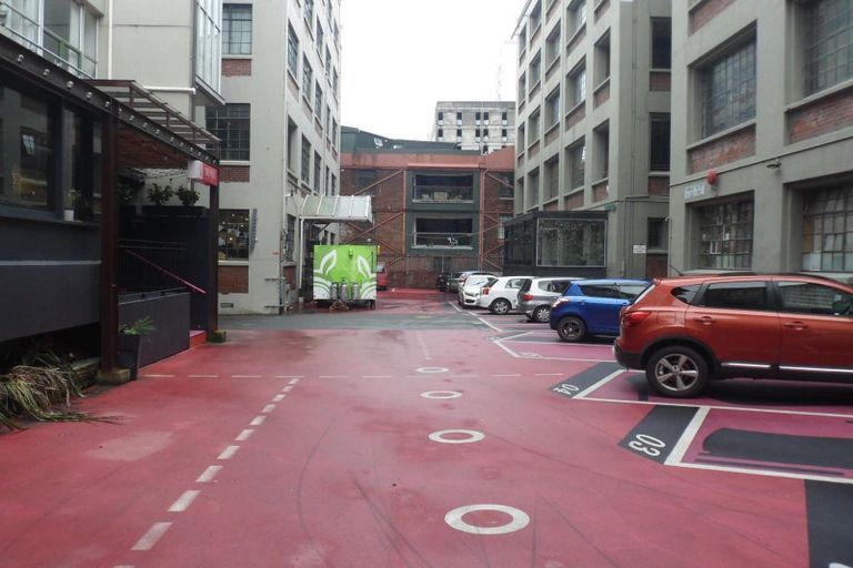 Photo of property in Hannahs Warehouse Apartments, 6/13 Leeds Street, Te Aro, Wellington, 6011