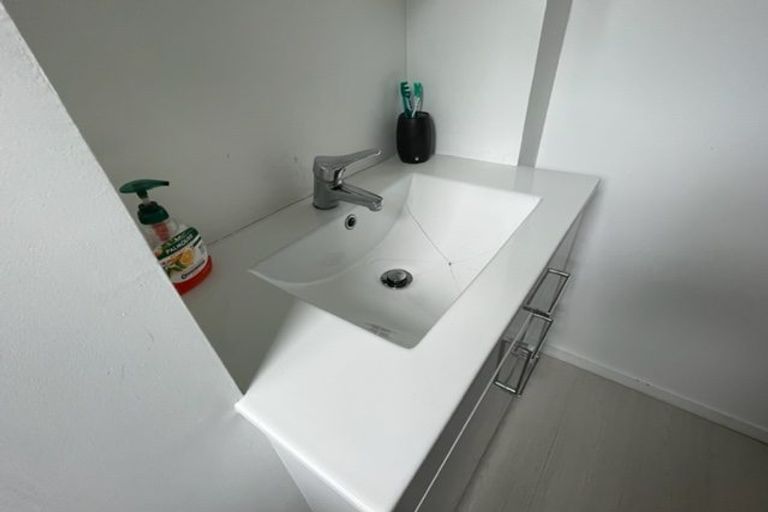 Photo of property in 4 Motuora Road, Manly, Whangaparaoa, 0930