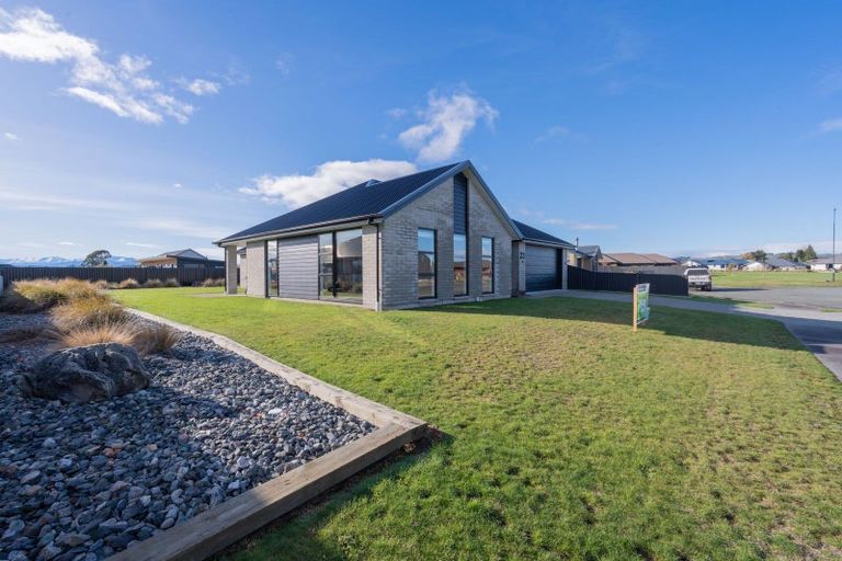 Photo of property in 23 Vancouver Place, Te Anau, 9600
