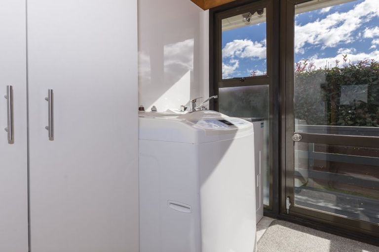 Photo of property in 393 Ngatai Road, Bellevue, Tauranga, 3110