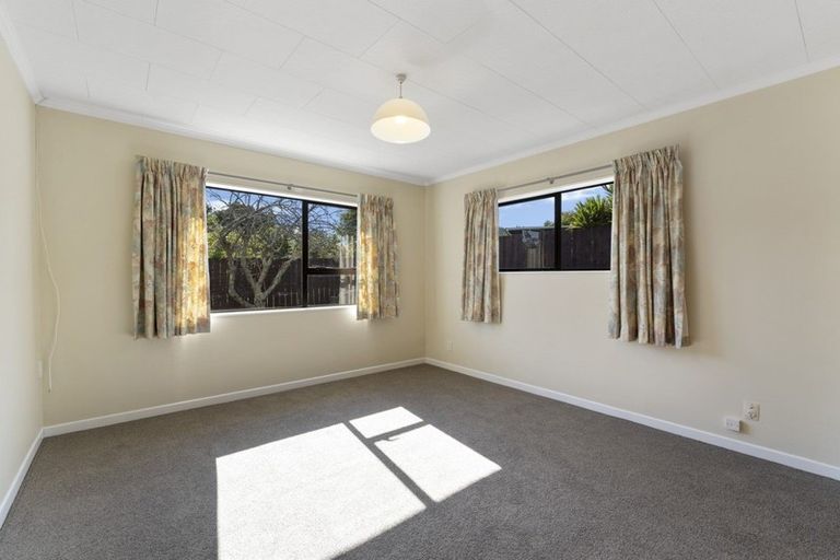 Photo of property in 6a Warrimoo Street, Paraparaumu, 5032