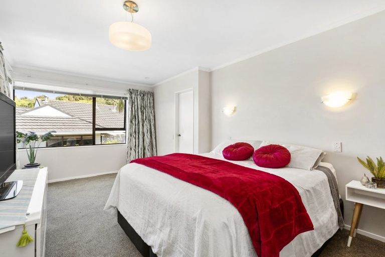 Photo of property in 16 Westpoint Avenue, Harbour View, Lower Hutt, 5010