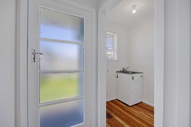 Photo of property in 7 Rosendale Avenue, Spotswood, New Plymouth, 4310