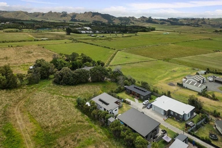 Photo of property in 16c Hanlen Avenue, Waihi Beach, 3611