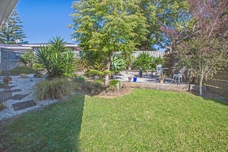 Photo of property in 6 Udall Place, Bucklands Beach, Auckland, 2014