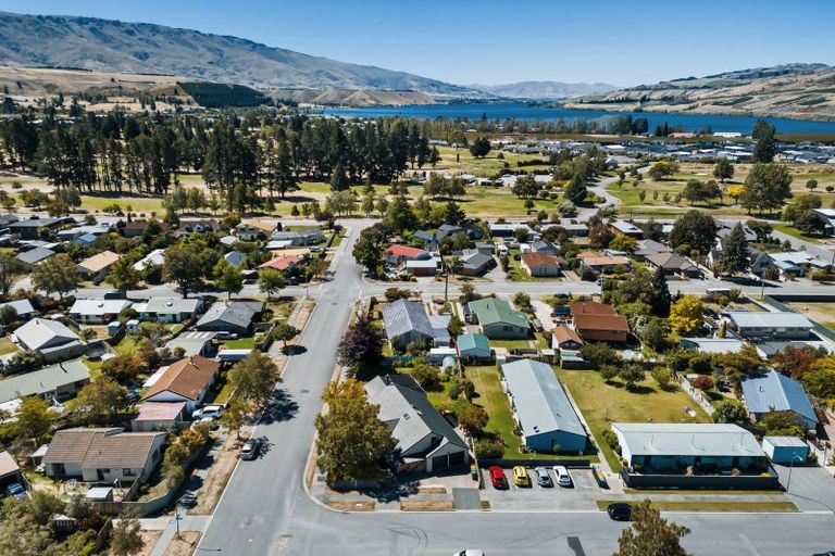 Photo of property in 61 Ortive Street, Cromwell, 9310