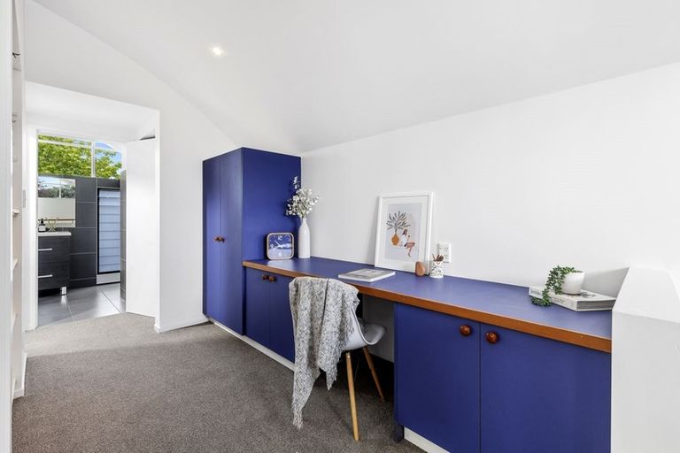 Photo of property in 2/22 Rangatira Road, Birkenhead, Auckland, 0626