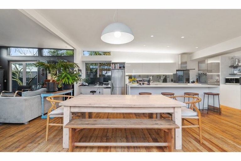 Photo of property in 21 London Street, Richmond, Christchurch, 8013