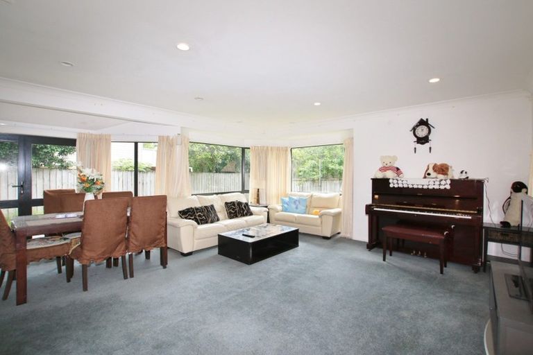 Photo of property in 4 Wentworth Park, Albany, Auckland, 0632